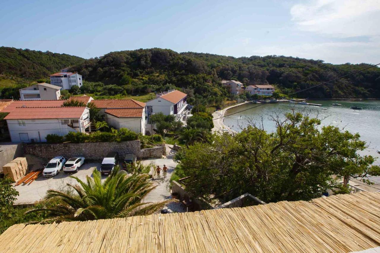 Beach Suite Nina Supetarska Draga Exterior foto